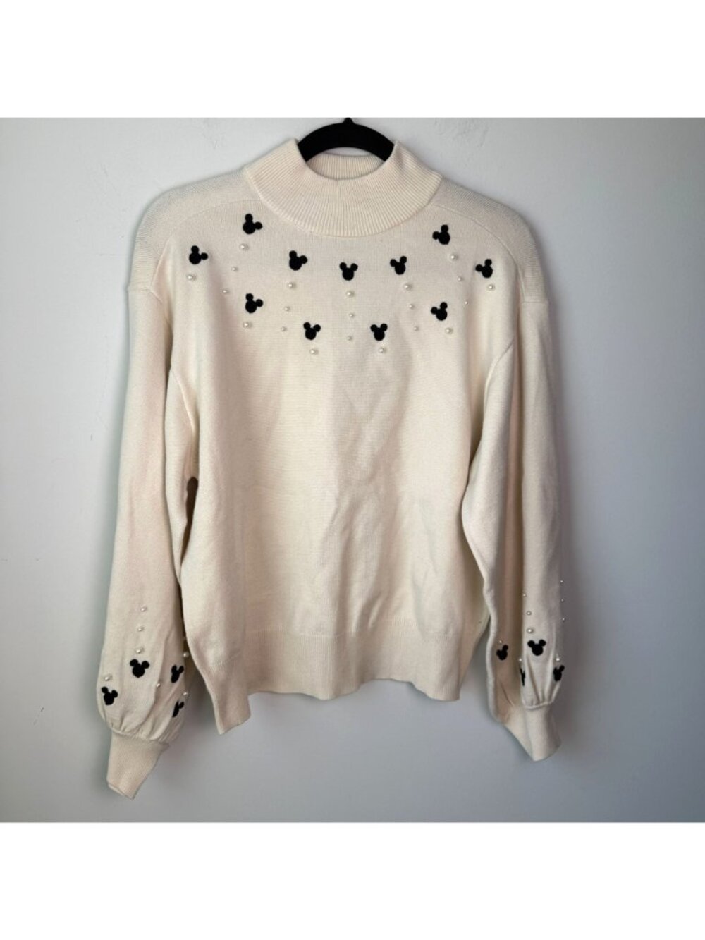 Disney Her Universe NWT Mickey Mouse Pearl Balloon Sleeve Sweater Size Small - Picture 4 of 10